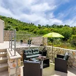 Villa M - Dubrovnik By Villas Guide